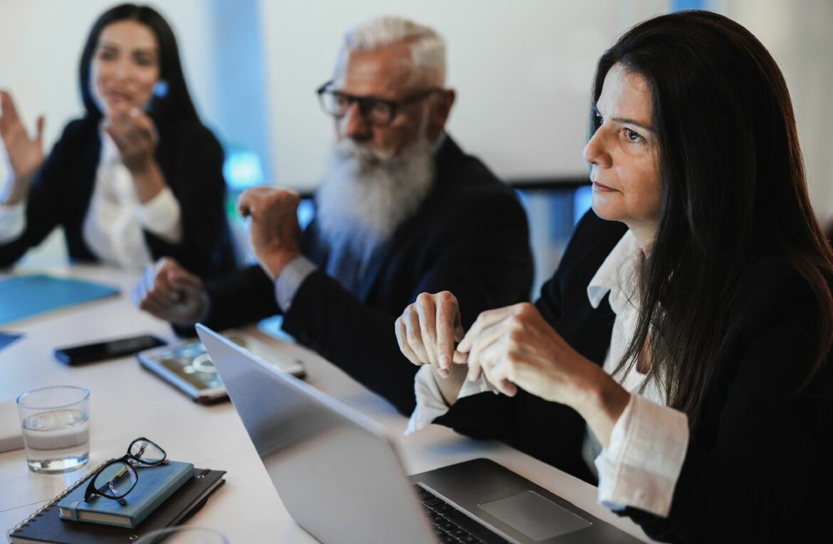 6412d5b6b782382064da40ea_Bank-p-1600